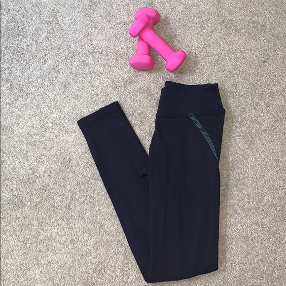 BEYOND YOGA Black Full Length Workout Leggings XS - Picture 2 of 6